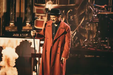 El detallazo de Elena Rose con Ricardo Arjona antes de cantar "Fuiste tú"