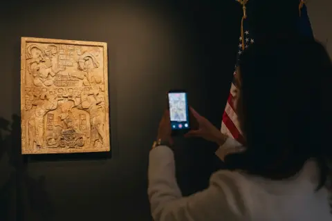 ¡Lo nuestro regresa! Guate pelea por recuperar el dintel maya de El Túnel