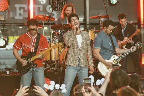¡Nostalgia pura! Confirman Camp Rock 3 con los Jonas Brothers