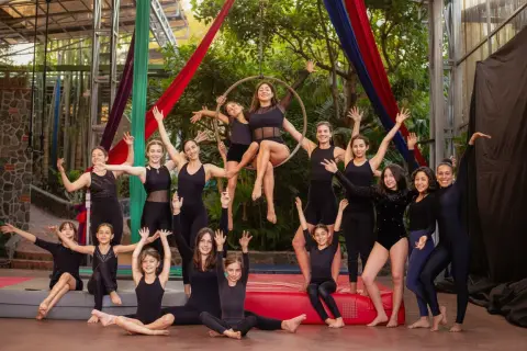 Acrobacias en las nubes: Se viene el Festival de Danza Aérea a la Antigua