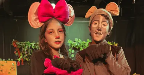 Teatro para los patojos: La Ratita Presumida Kids en el Thriambos